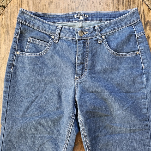 Riders by LEE Dark Wash Capri Jeans Size Women's 6 - Picture 3 of 11